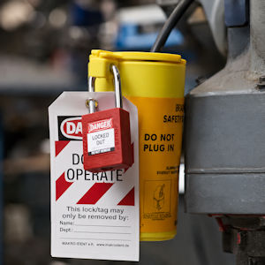 Mit Lockout-Tagout Maschinen absichern