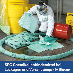 Chemikalienbindemittel im Einsatz zur Aufnahme ausgelaufener Fl&uuml;ssigkeiten
