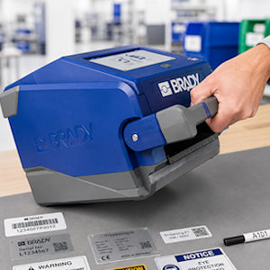 Brady i4311 Etiketten direkt vor Ort drucken