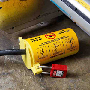 3-in-1 Steckerverriegelung