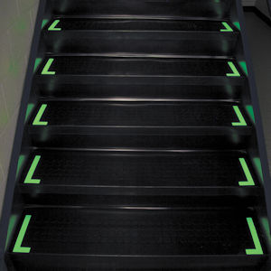 Landnachleuchtendes Markierungsband